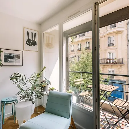 Guestready - Bright And Natural Flat With Balcony 18Th Arr Appartement *
